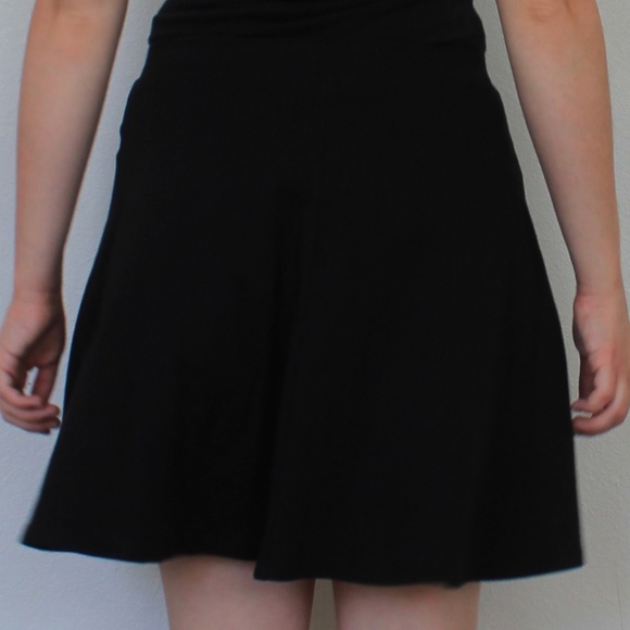 Black Skater Skirt - Picture 4 of 4
